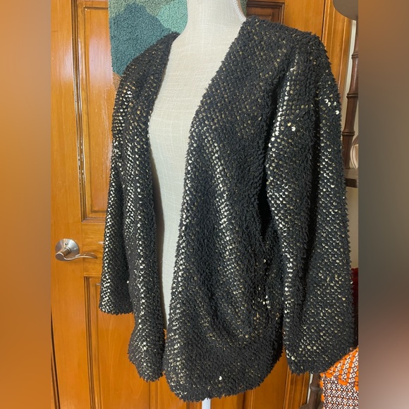 Sequin Sweater - Picture 2 of 10